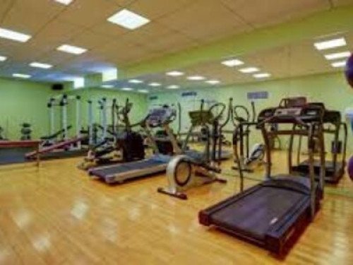 Condo, sport center near metro