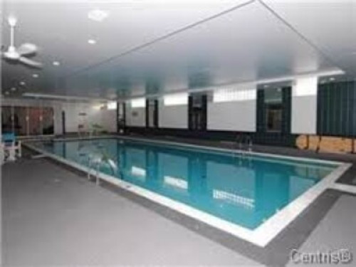 Condo, sport center near metro