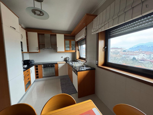 Spacious 4-bedroom apartment located in the centre of Amarante