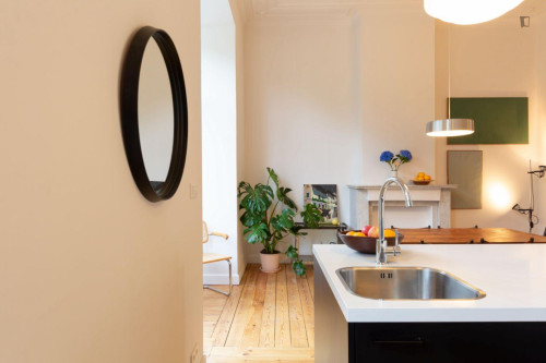 Charming 1-bedroom apartment in Laeken - Gallery - 5
