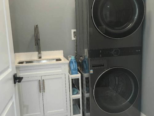 New Modern Private Room in 2nd Floo