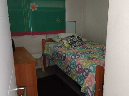 5 minutes from downtown and beach!! - Gallery - 9