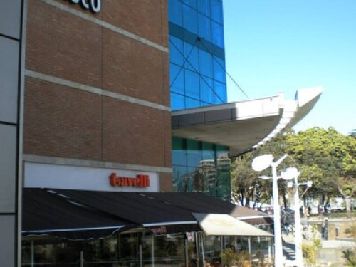 Guest house close to beaches and malls