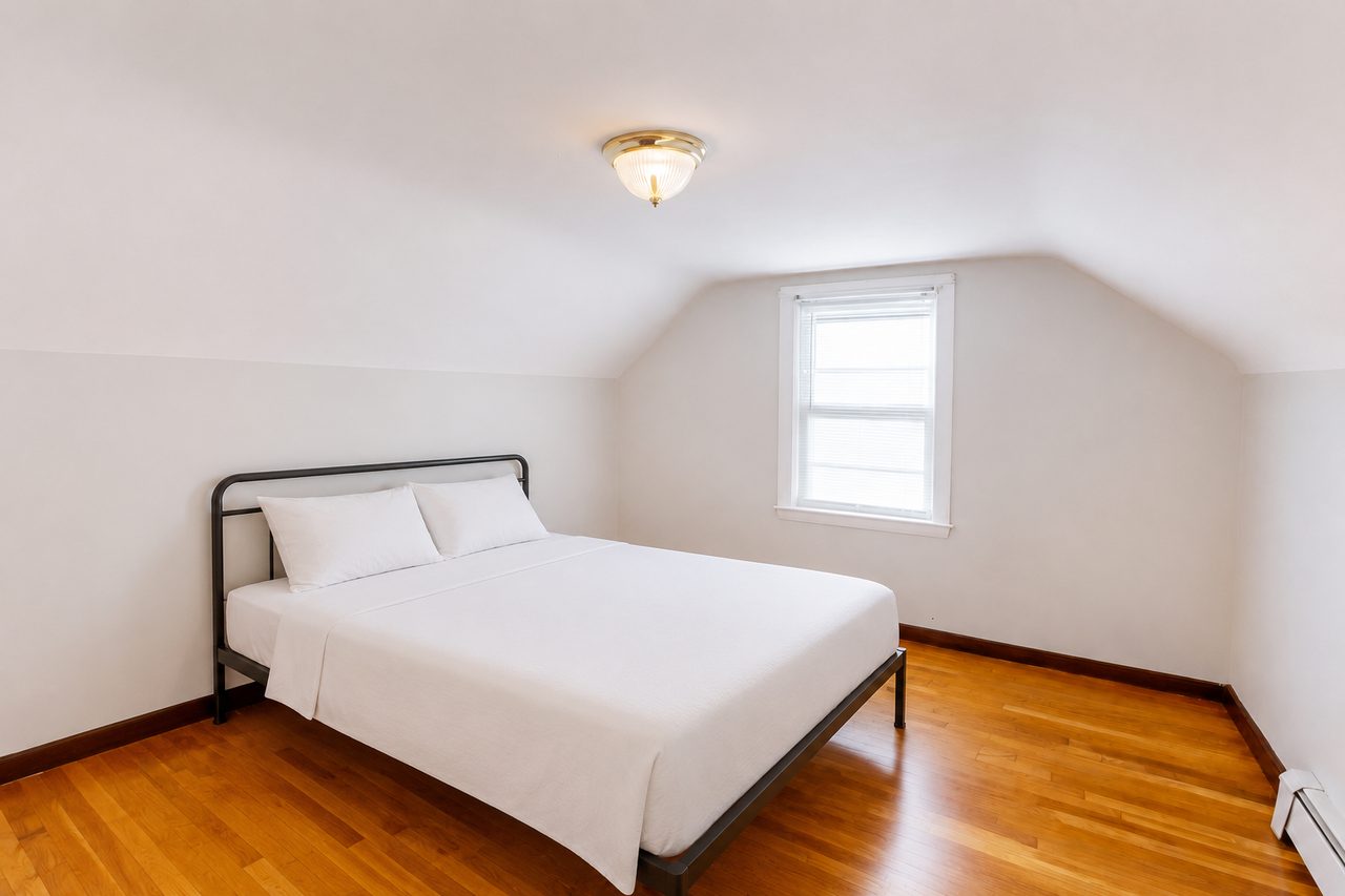 #1810: East Cambridge - Queen Bedroom C - 31