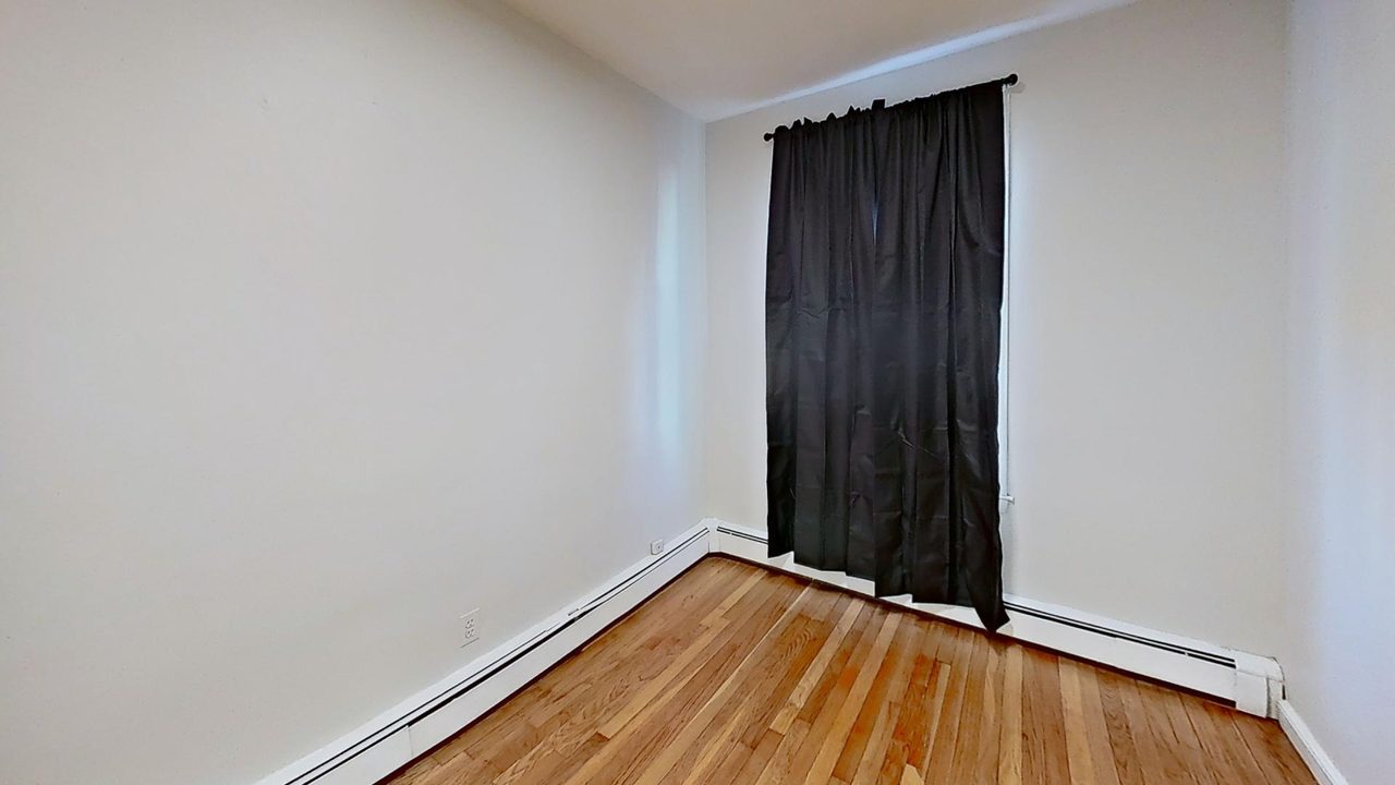 #1810: East Cambridge - Full Bedroom A - #1810: East Cambridge - Gallery - 2