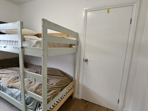 Single Room in a lovely house