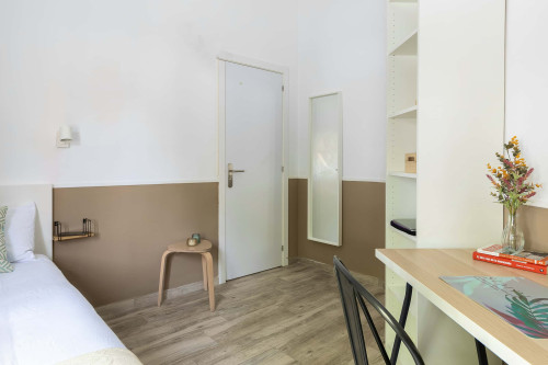 Calle Daoíz ( private bathroom) - Gallery - 11