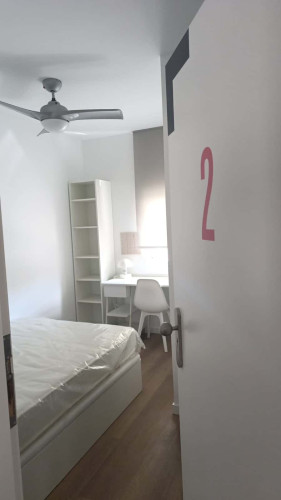 Calle Daoíz ( private bathroom) - Gallery - 15
