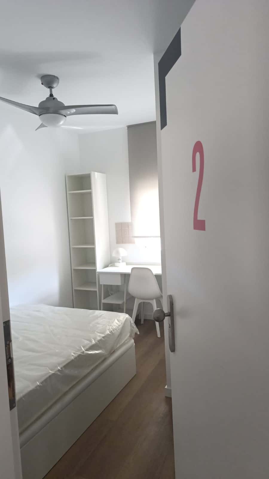 Calle Daoíz ( Private Bathroom) - 3