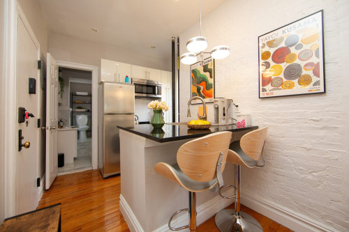 #1099: Columbus Circle  - Gallery -  4