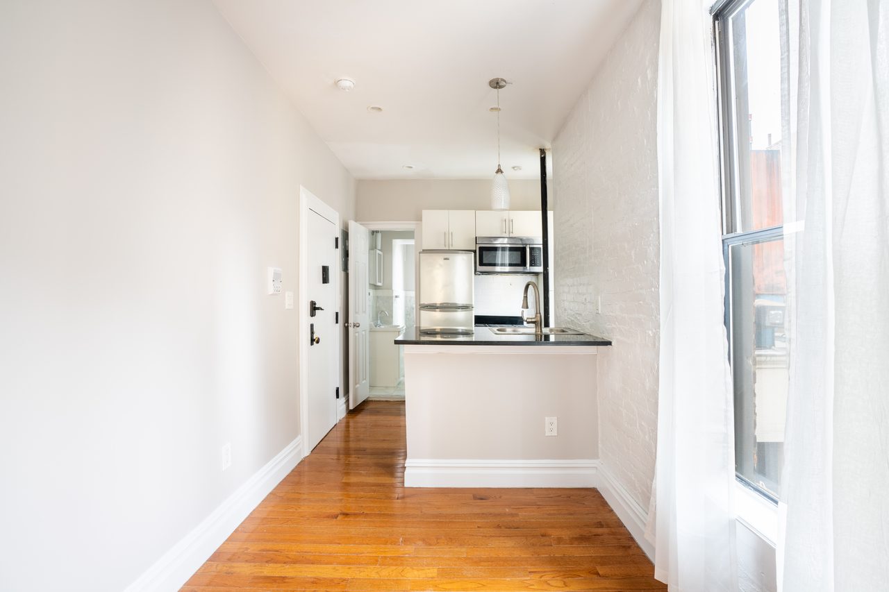 #1099: Columbus Circle - 1 Bedroom (Full) - #1099: Columbus Circle - Gallery - 24