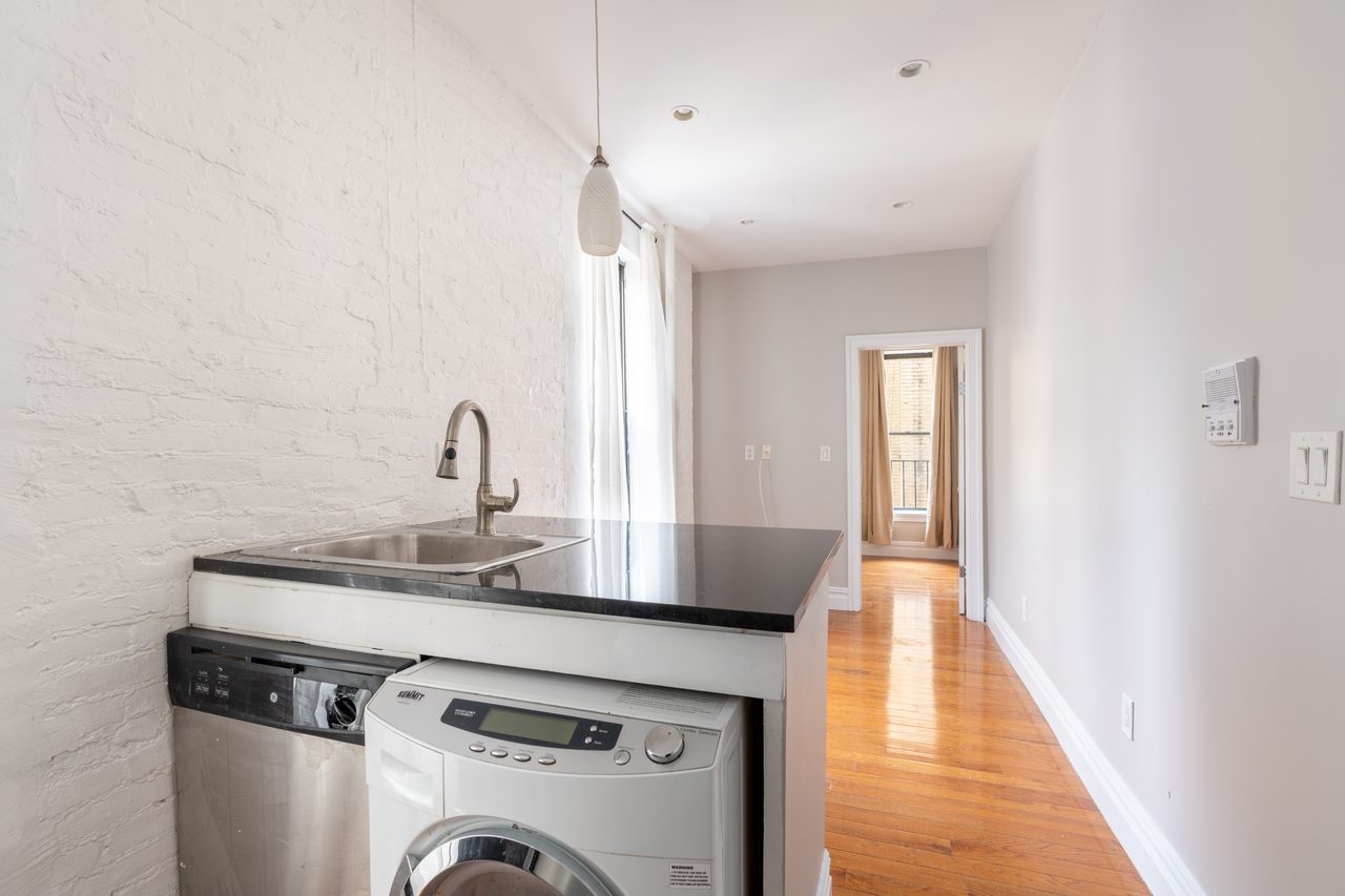 #1099: Columbus Circle - 1 Bedroom (Full) - #1099: Columbus Circle - Gallery - 25