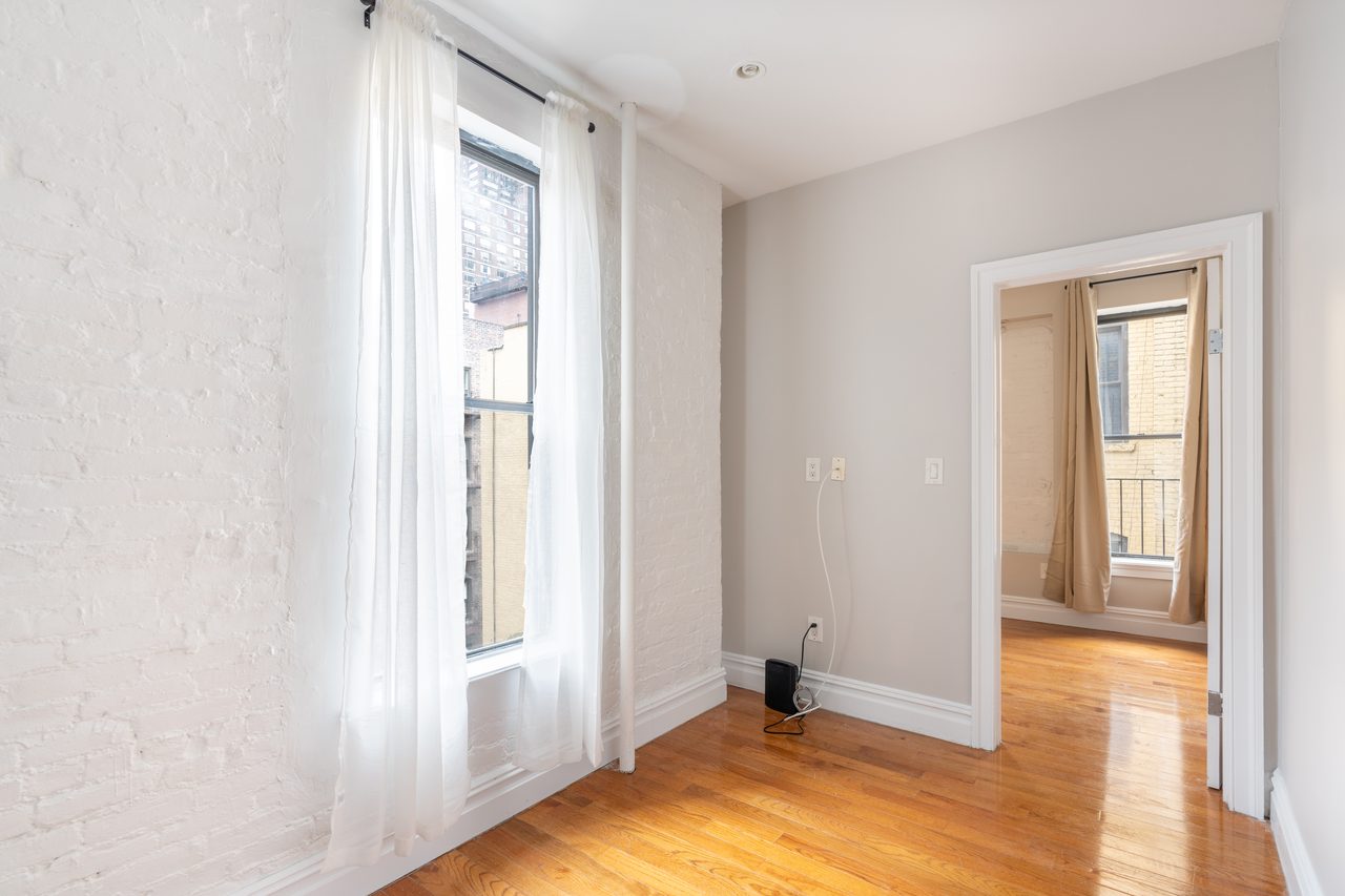 #1099: Columbus Circle - 1 Bedroom (Full) - #1099: Columbus Circle - Gallery - 23