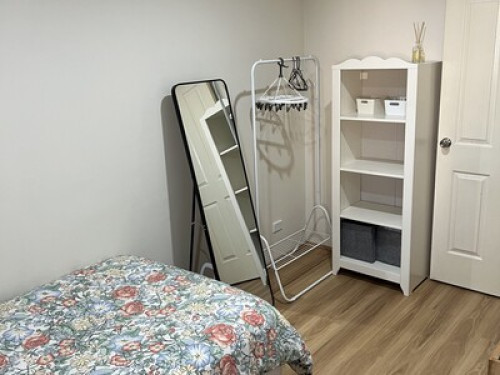 Room for rent 