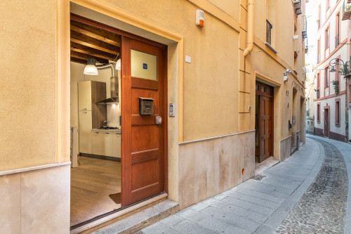 Apartment in Via Nicolò Canelles, Cagliari for 35 m²