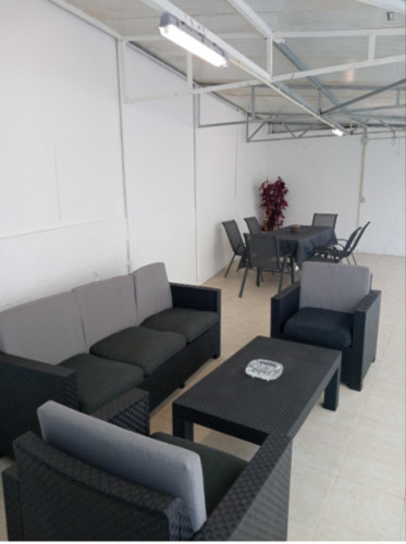 6 Bedroom Apartment with outdoor area