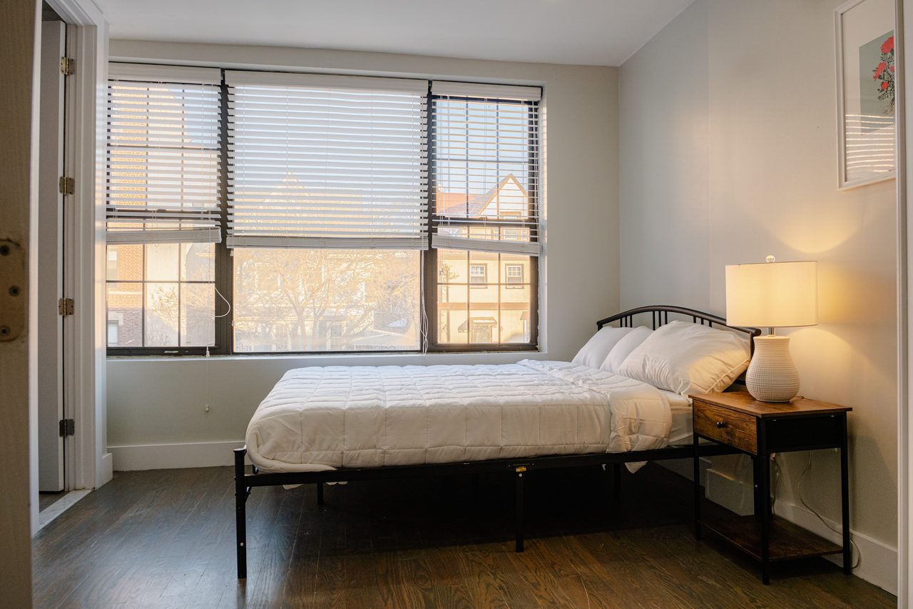 #1820: Flatbush - Full Bedroom A W/ Private Bathroom - #1820: Flatbush - Gallery - 1