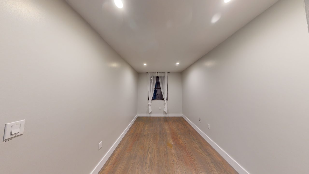 #1820: Flatbush - Full Bedroom C W/ Private Bathroom - #1820: Flatbush - Gallery - 9