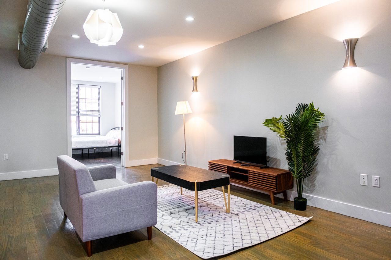 #1820: Flatbush - Full Bedroom B W/ Private Bathroom - #1820: Flatbush - Gallery - 5
