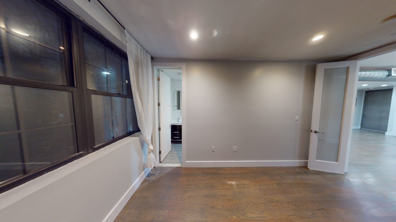 #1820: Flatbush - Full Bedroom B W/ Private Bathroom - #1820: Flatbush - Gallery - 9