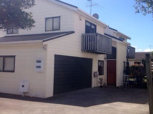 Auckland District Health Quartet three independent gardens