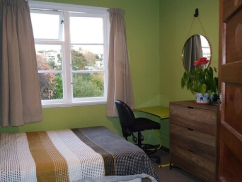 2 bed room available for hosting - Gallery - 6