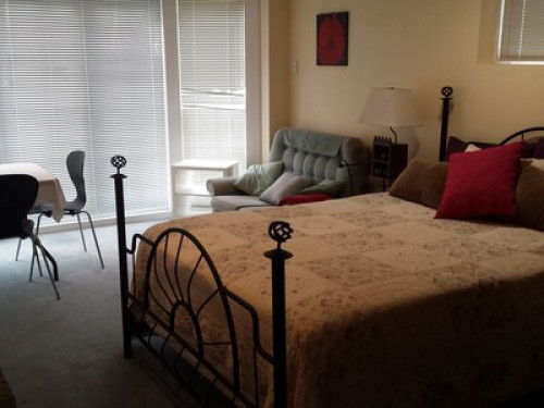 Single Bed by the Pool & Beach - Gallery - 20