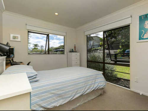 Cozy, safe and close to town - Gallery - 8