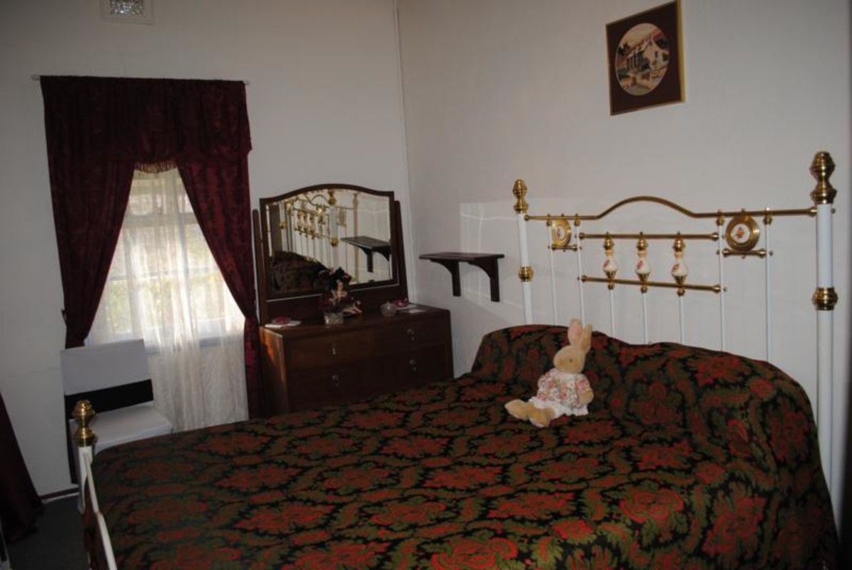 Bedroom 1(Full Room) - 1