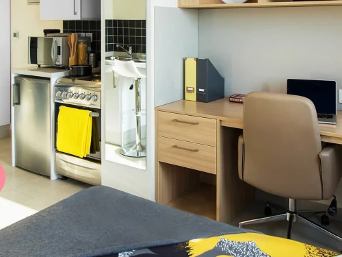 Yugo Dubailand - Rooms