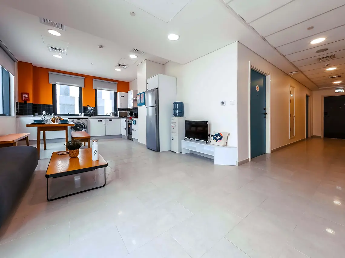  Single Large Ensuite Room  -  Dubailand  - Gallery -  4