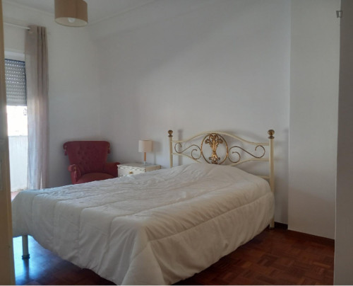Nice Double Bedroom close to the University of Coimbra