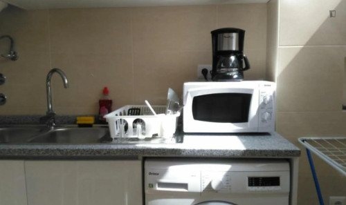Nice Double Bedroom close to the University of Coimbra - Gallery - 7
