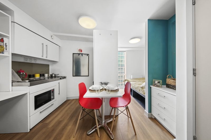  Silver Classic Plus  -  Portchester House  - Gallery -  3