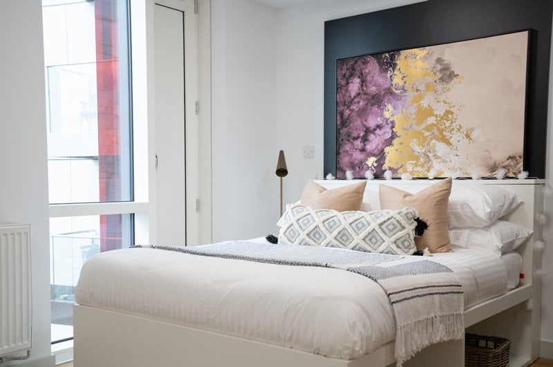  Silver Deluxe  -  Portchester House  - Gallery -  7