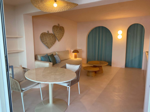 LADUNIA - Via Ladunia 26