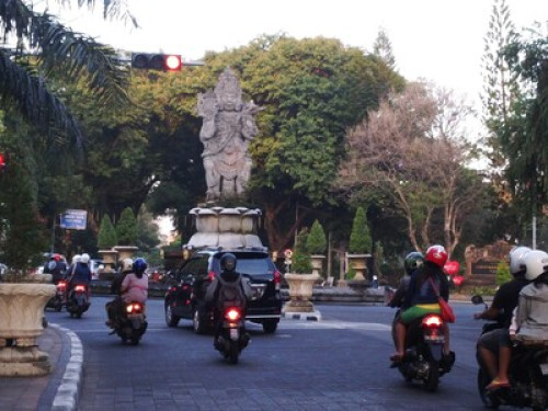 Canang Sari Homestay - Gallery - 24