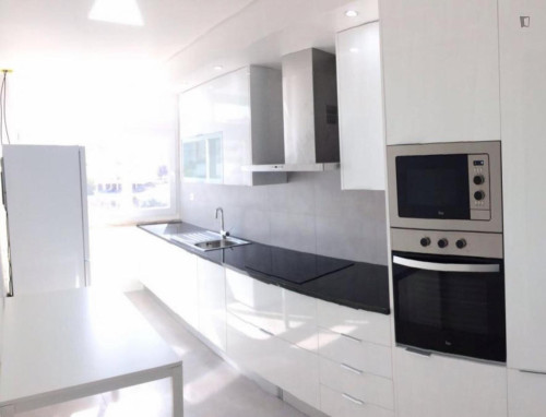 Profound Single Bedroom close to Instituto Politécnico De Santarém