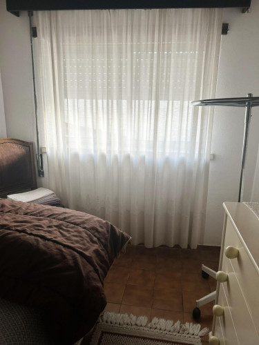 Lovely bedroom in Barreira