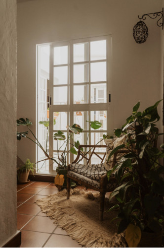 Vibrant Coastal Coliving in Historic Tarifa Old Town with Rooftop Terrace and Community Events
