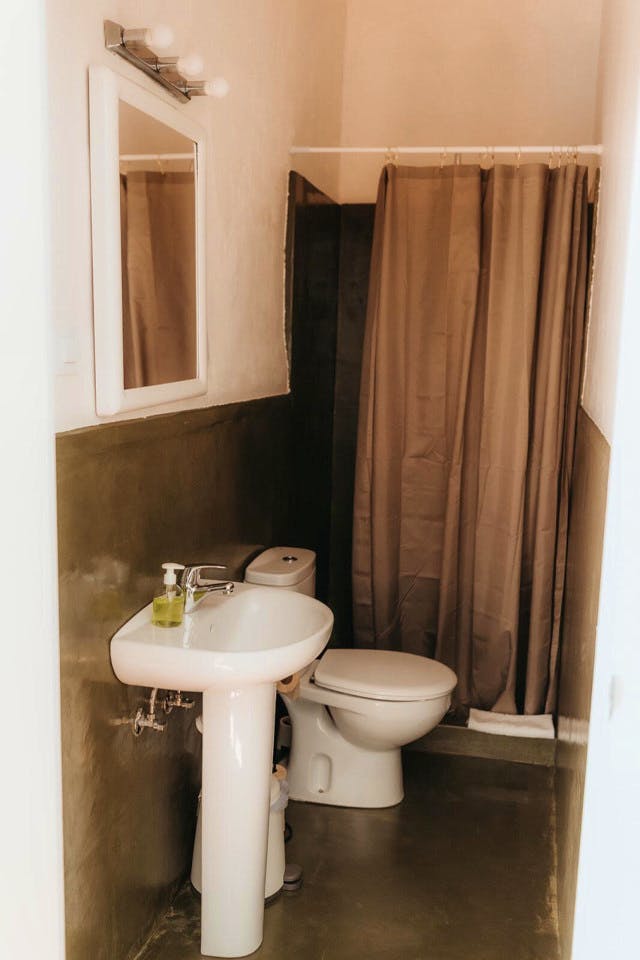 Private Premium Double - Vibrant Coastal Coliving in Historic Tarifa Old Town with Rooftop Terrace and Community Events - Gallery - 22