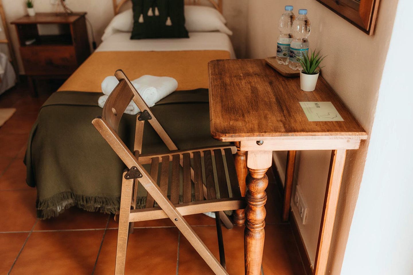 Private Premium Double - Vibrant Coastal Coliving in Historic Tarifa Old Town with Rooftop Terrace and Community Events - Gallery - 21