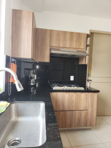 Building close to universities in Tepeyac