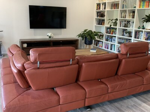 Jo Jo’s Private room & Ensuite