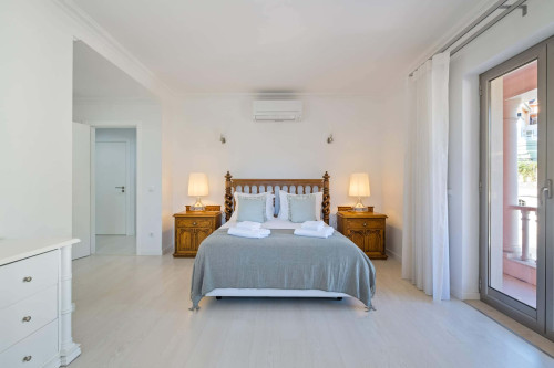 Villa Rosa Estoril Retreat - Gallery - 10