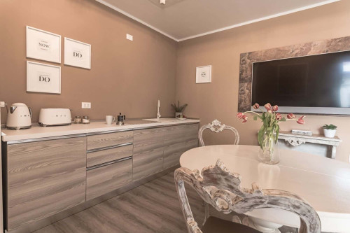 Apartment in Via Angelo Bellani, Monza for 60 m² with 1 bedroom - Gallery - 18