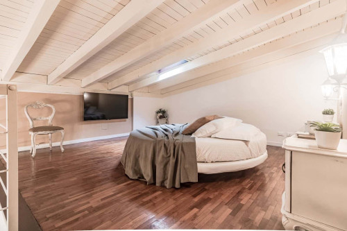 Apartment in Via Angelo Bellani, Monza for 60 m² with 1 bedroom - Gallery - 11