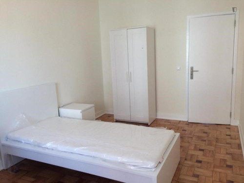 Seductive Single Bedroom close to Santarém Polytechnic University