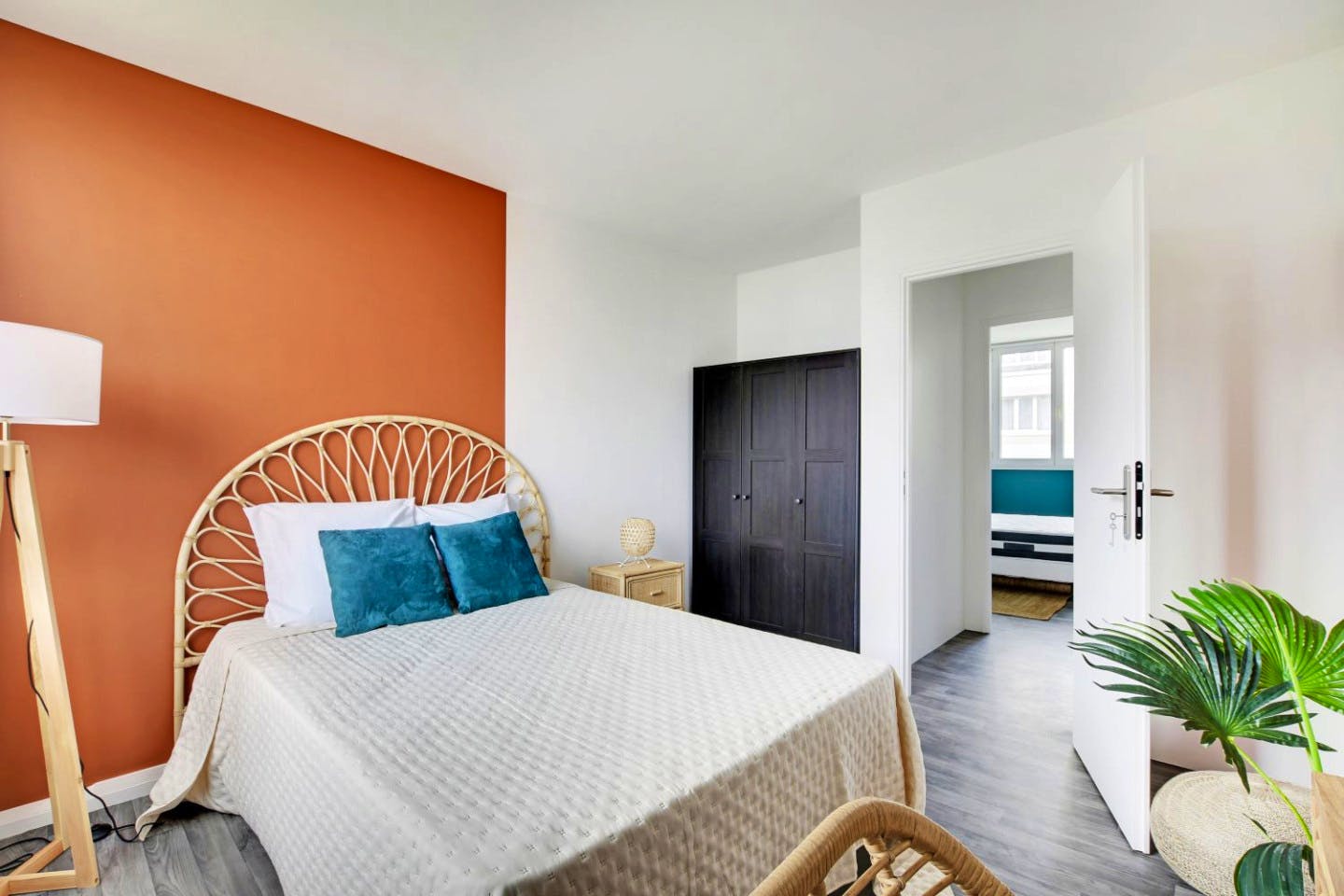 Characterful 13 M² Room - 2