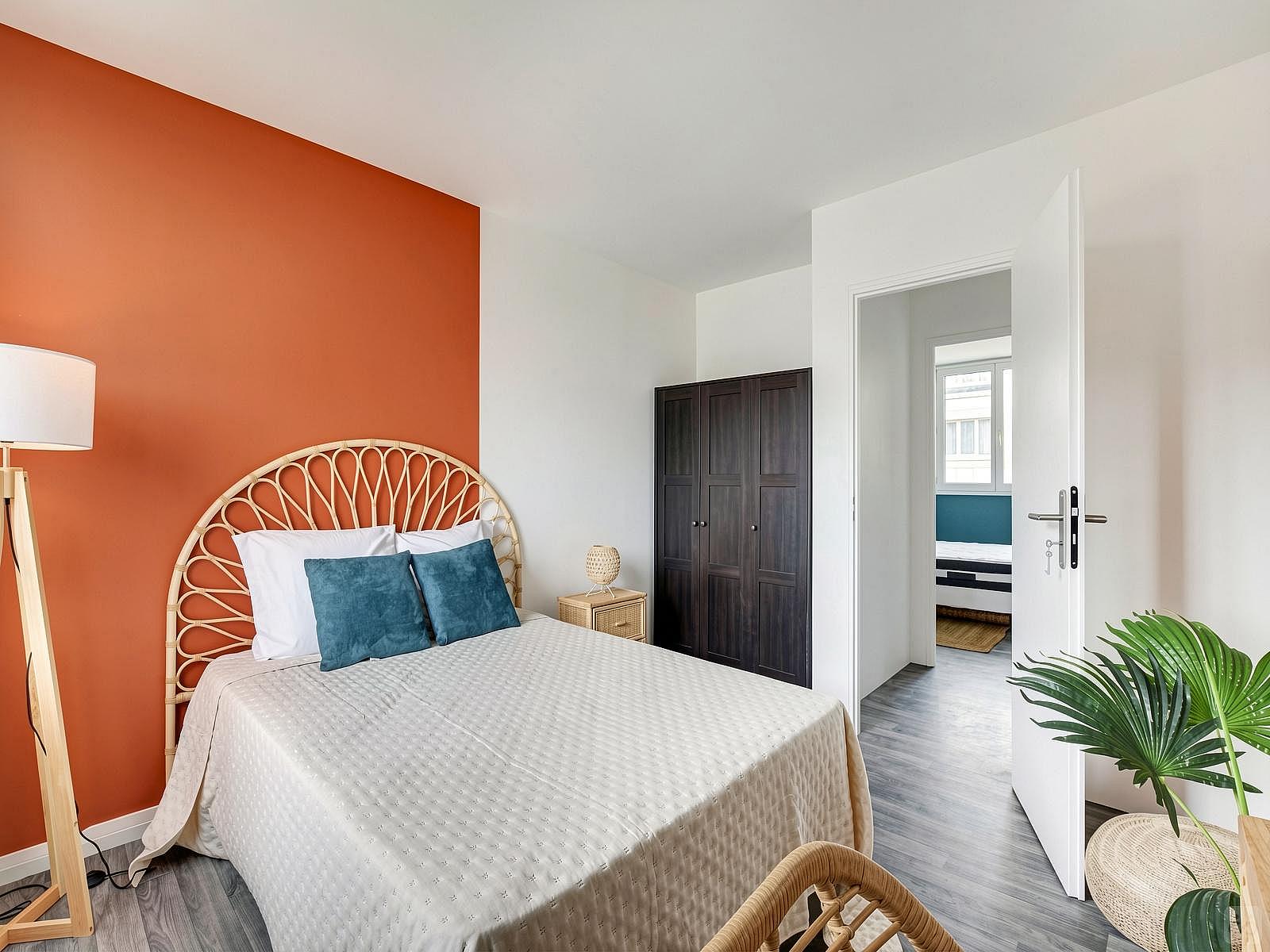 Characterful 13 M² Room - 6